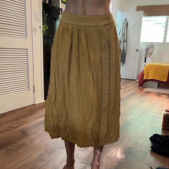 Button Down Gold Skirt - Picture 1 of 5